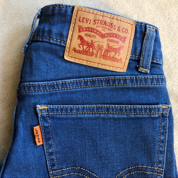 Levi’s 721 High-Rise Skinny - Picture 7 of 9